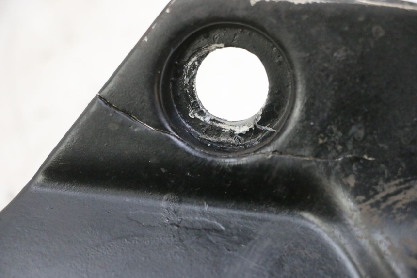 photo de BAJO CARENADO IZQUIERDA YAMAHA TZR 50 (2008 - 2016)