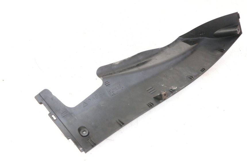 photo de BAJO CARENADO IZQUIERDA YAMAHA YP MAJESTY 125 (2007 - 2010)