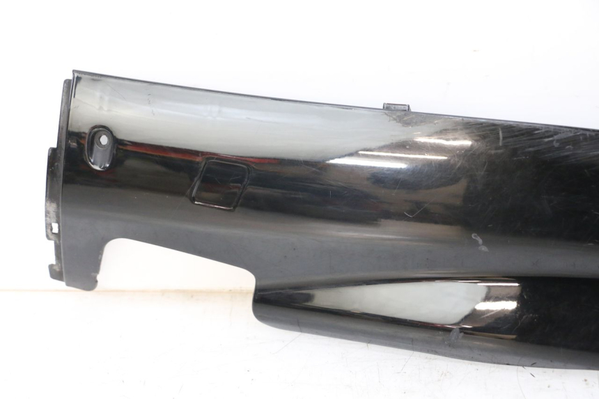 photo de BAJO CARENADO IZQUIERDA YAMAHA YP MAJESTY 125 (2007 - 2010)