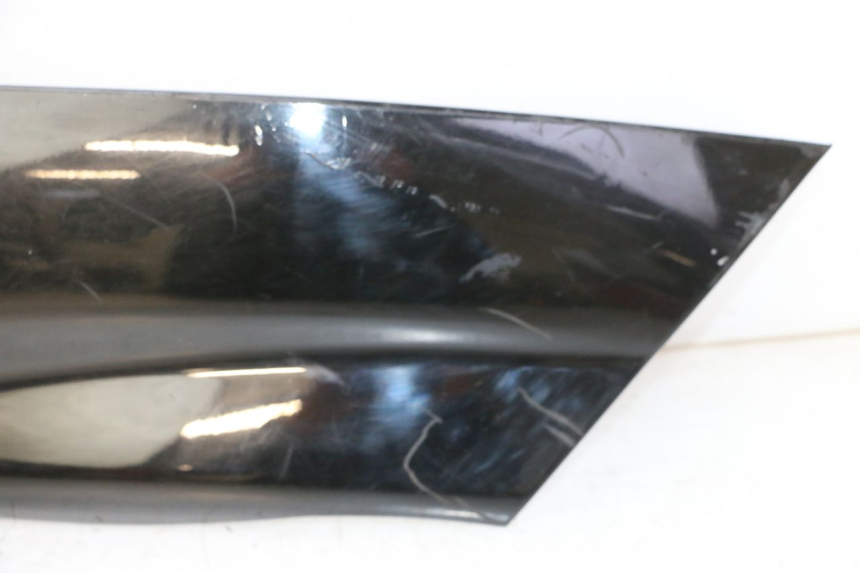 photo de BAJO CARENADO IZQUIERDA YAMAHA YP MAJESTY 125 (2007 - 2010)