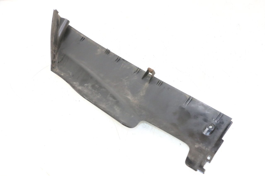 photo de BAJO CARENADO IZQUIERDA YAMAHA YP MAJESTY 125 (2007 - 2010)