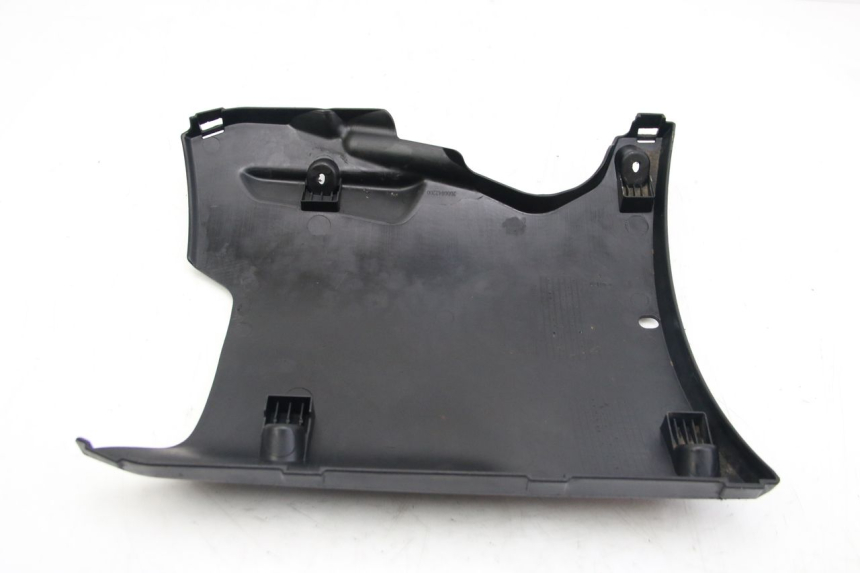 photo de BAJO DEL CHASIS PEUGEOT KISBEE 2T 50 (2018 - 2022)