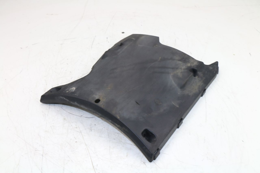 photo de BAJO CARENADO PEUGEOT KISBEE 4T 50 (2010 - 2017)