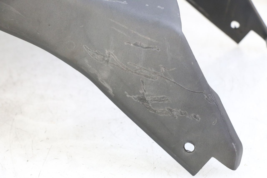 photo de BAJO CARENADO PEUGEOT TREKKER TKR 50 (2005 - 2014)