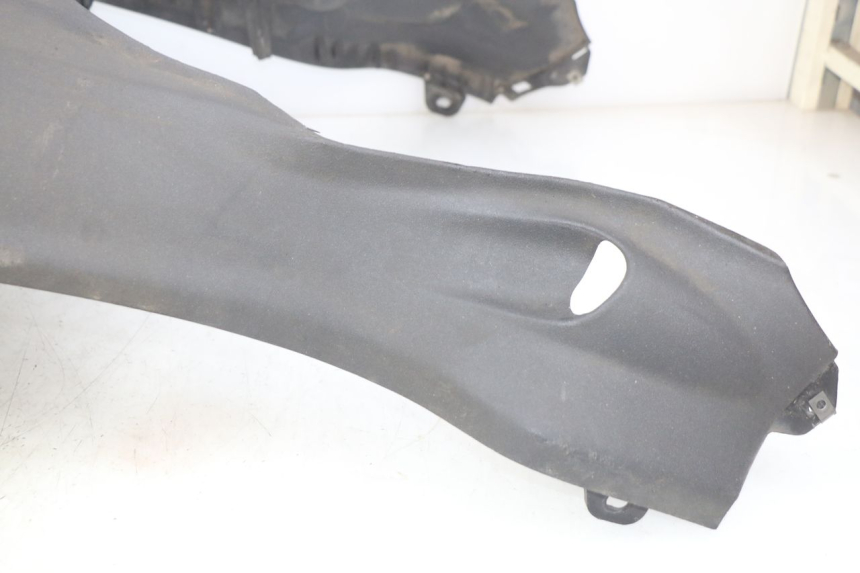 photo de BAJO DEL CHASIS PIAGGIO X9 125 (2000 - 2003)