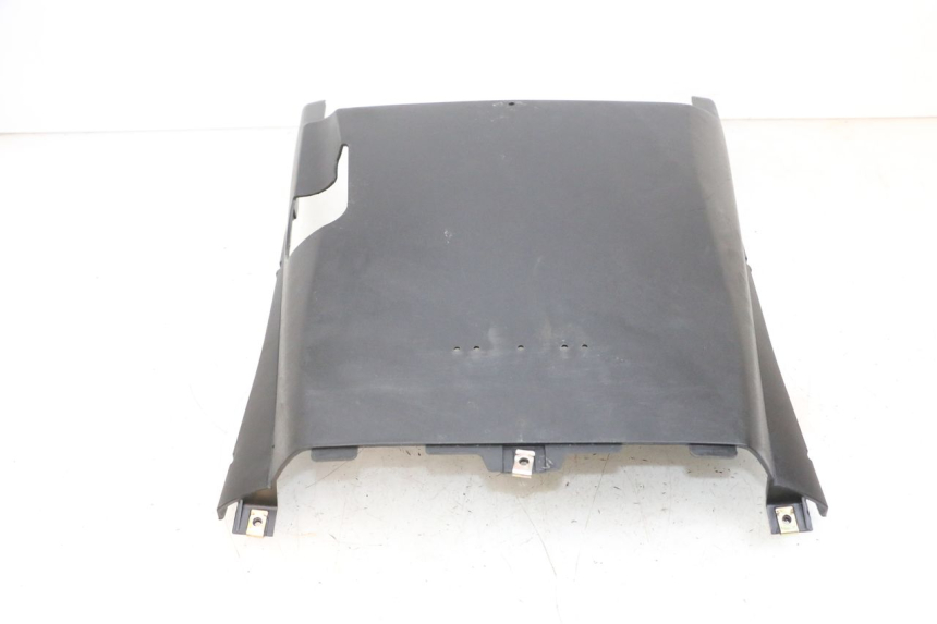 photo de BAJO CARENADO EFUN PUSA 1 - Primer plano técnico