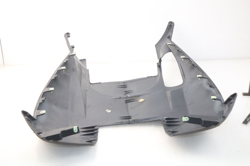 photo de BAJO CARENADO PEUGEOT SATELIS 300 (2012 - 2015)