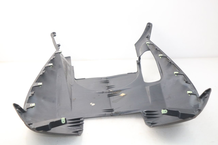 photo de BAJO CARENADO PEUGEOT SATELIS 300 (2012 - 2015)