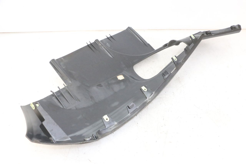 photo de BAJO CARENADO PEUGEOT SATELIS 125 (2013 - 2018)