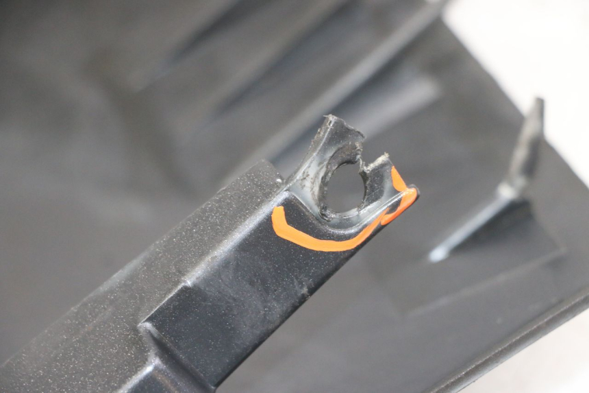 photo de BAJO CARENADO PEUGEOT SATELIS 125 (2013 - 2018)