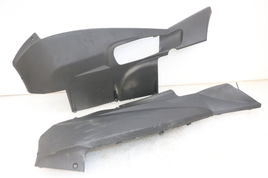 photo de BAJO CARENADO PEUGEOT SATELIS 125 (2013 - 2018)