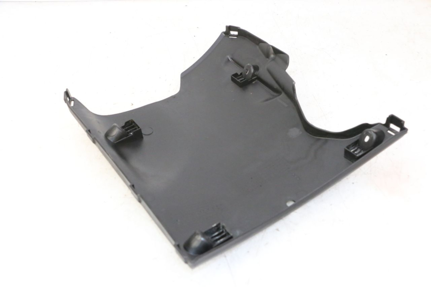 photo de BAJO DE CAJA PEUGEOT STREETZONE I NAKED 2T 50 (2018 - 2020)