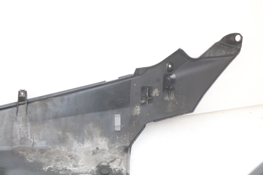 photo de BAJO DE CARRO YAMAHA X-MAX XMAX 125 (2010 - 2014)