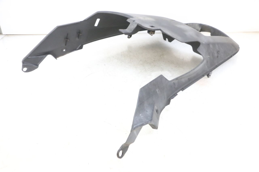 photo de BAJO DE CARRO YAMAHA X-MAX XMAX 125 (2010 - 2014) - Detalles de los puntos de fijación