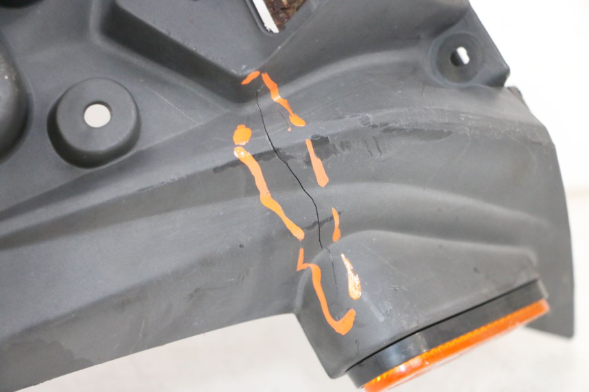 photo de ALETA TRASERA KYMCO AGILITY CITY 4T 50 (2008 - 2016) - Estado de la superficie y material