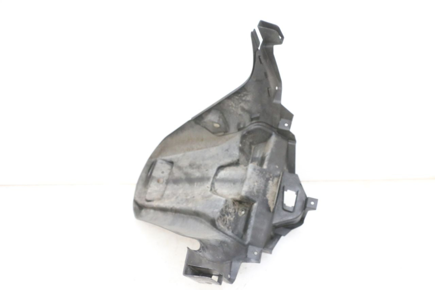 photo de FENDABRISAS TRASERO SUZUKI BURGMAN 650 (2013 - 2020)