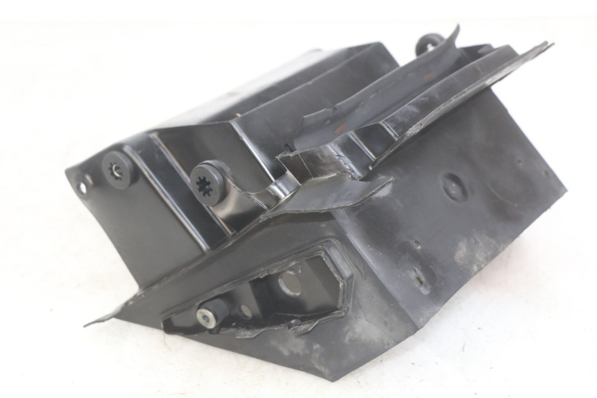 photo de GUARDABARROS TRASERO HONDA CBR F SC25 1000 (1989 - 1992)