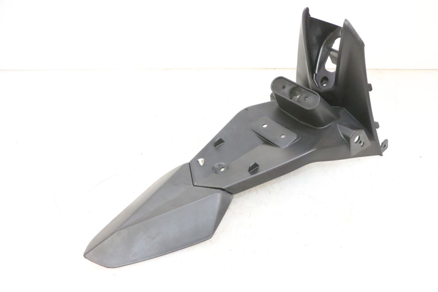 photo de ALETA TRASERA KSR CODE 125 (2018 - 2020) - Detalles de los puntos de fijación