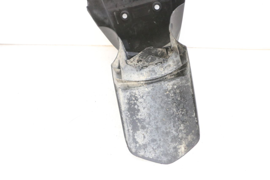 photo de ALETA TRASERA SUZUKI DL V STROM 1000 (2002 - 2007) - Detalle de la pieza