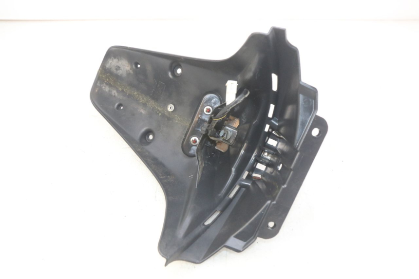 photo de GUARDABARROS TRASERO PIAGGIO FLY 4T 50 (2013 - 2017)