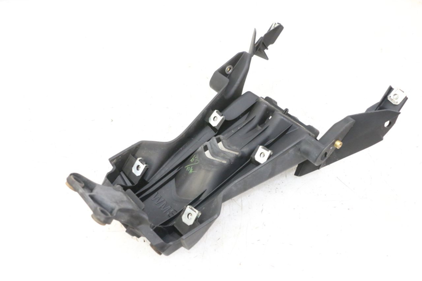 photo de ALETA TRASERA BMW G310 R 310 (2016 - 2020)