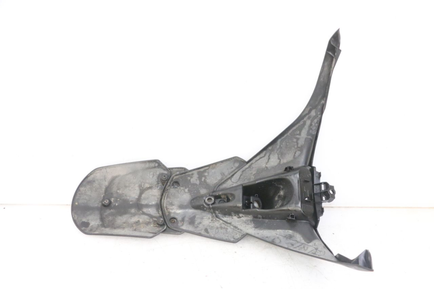 photo de ALETA TRASERA PIAGGIO IE MP3 YOURBAN 300 (2011 - 2016)