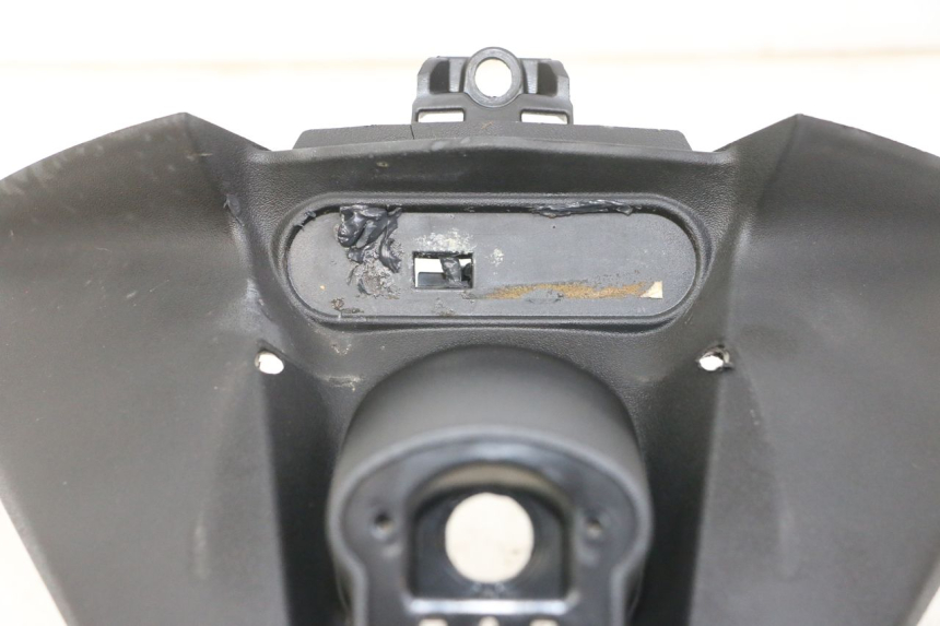 photo de ALETA TRASERA PIAGGIO IE MP3 YOURBAN 300 (2011 - 2016)