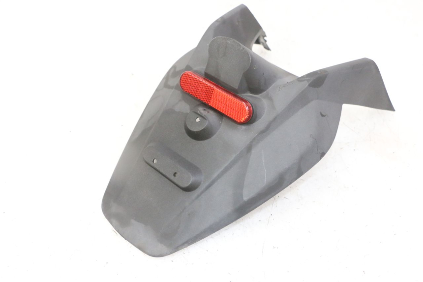 photo de ALETA TRASERA PEUGEOT JET FORCE CARBU 50 (2003 - 2016)
