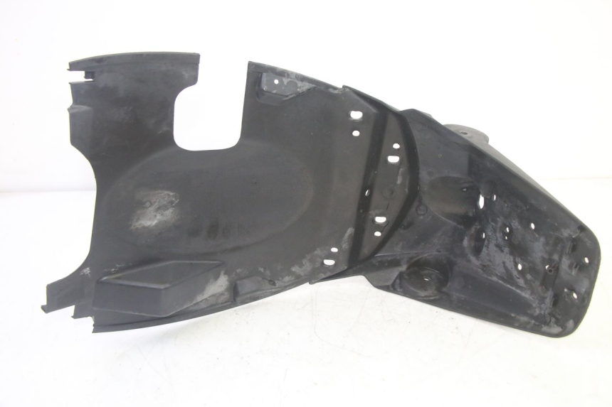 photo de ALETA TRASERA PEUGEOT KISBEE 4T 50 (2018 - 2022) - Marcados y referencias originales