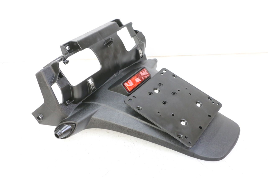 photo de ALETA TRASERA PIAGGIO MP3 500 (2014 - 2016)