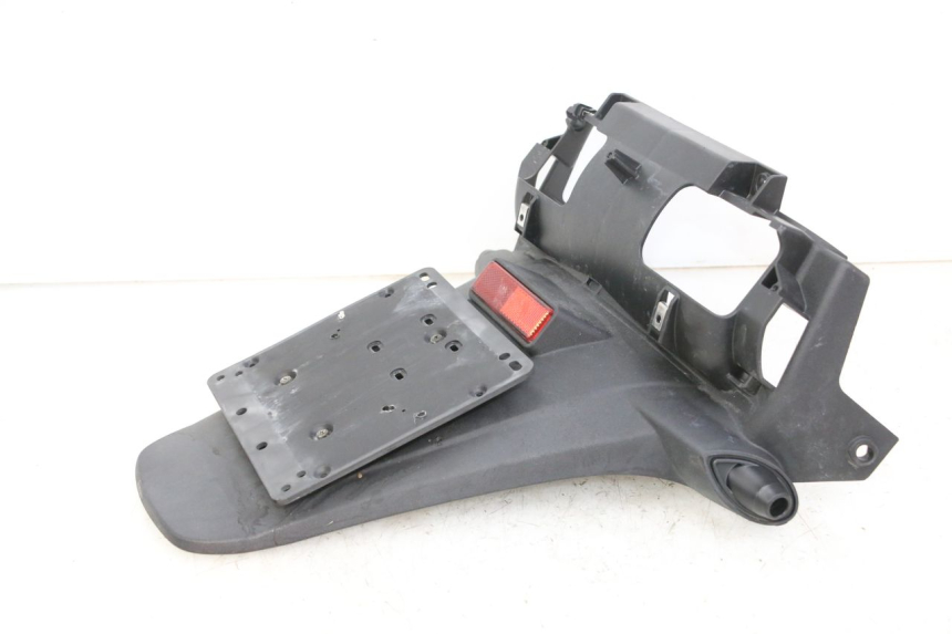photo de ALETA TRASERA PIAGGIO MP3 500 (2014 - 2016)