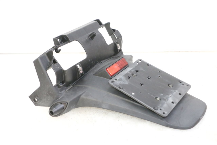 photo de ALETA TRASERA PIAGGIO MP3 500 (2014 - 2016)