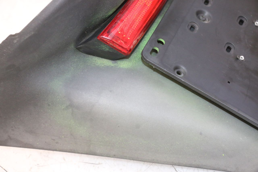 photo de ALETA TRASERA PIAGGIO MP3 RL 250 (2007 - 2010)