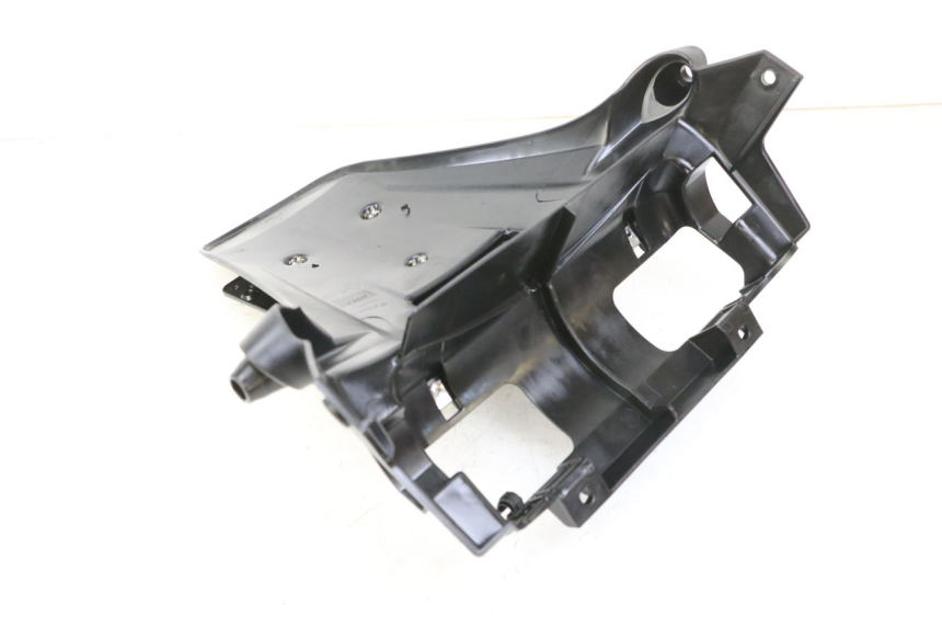 photo de ALETA TRASERA PIAGGIO MP3 500 (2014 - 2016)