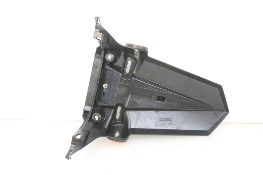 photo de ALETA TRASERA JM MOTORS SANTANA EVO 50 (2024 - 2026) - Zoom estado de uso