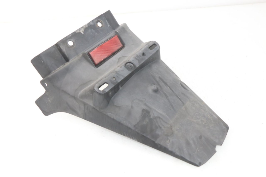 photo de GUARDABARROS TRASERO HONDA SCV LEAD 100 (2003 - 2007)