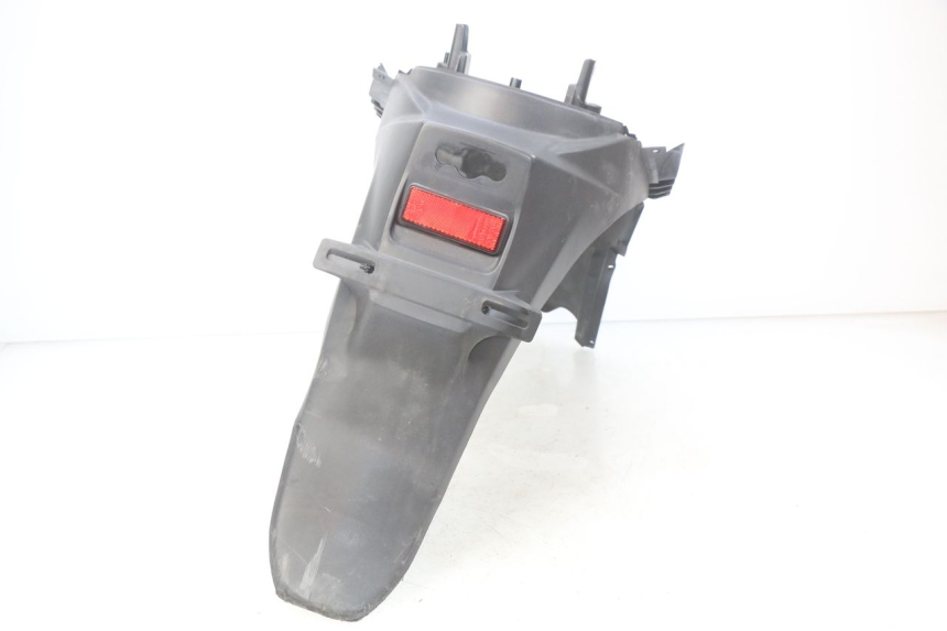 photo de GUARDABARROS TRASERO SUZUKI SIXTEEN 125 (2008 - 2010)