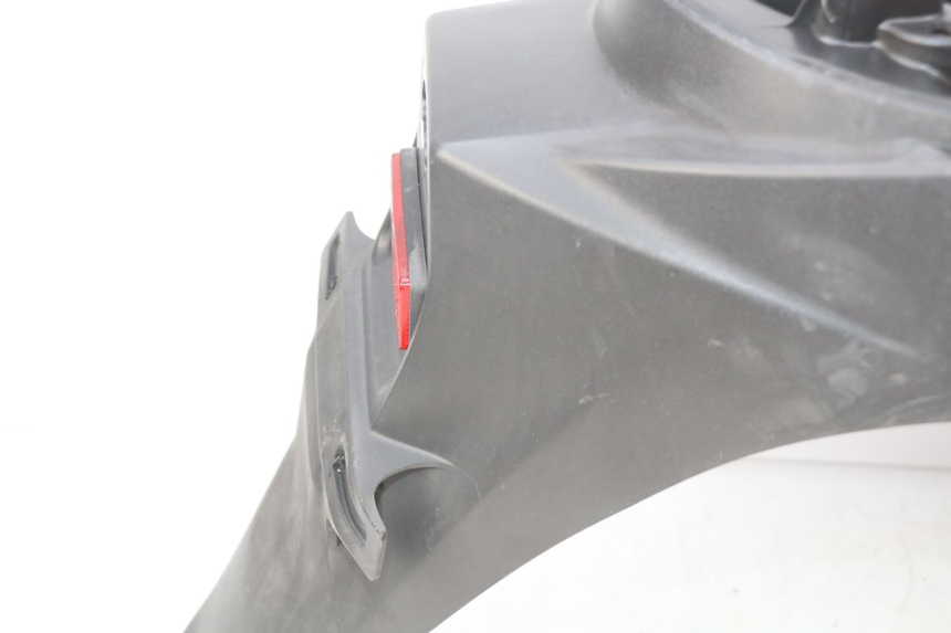 photo de GUARDABARROS TRASERO SUZUKI SIXTEEN 125 (2008 - 2010)