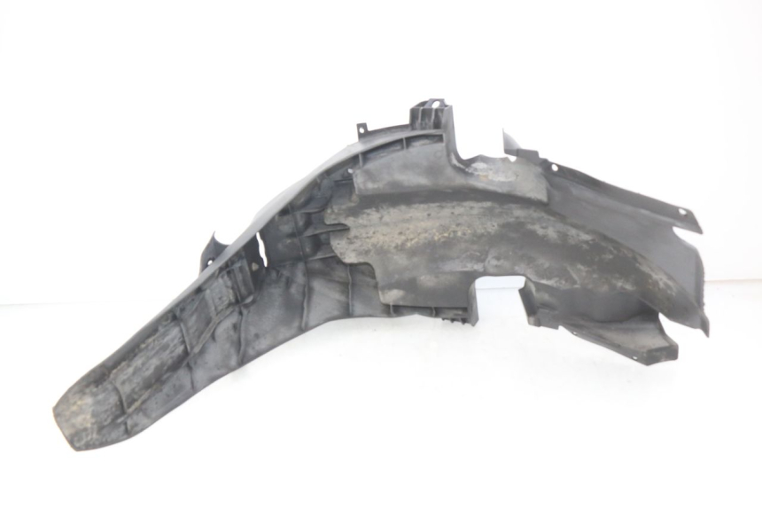 photo de GUARDABARROS TRASERO SUZUKI SIXTEEN 125 (2008 - 2010)
