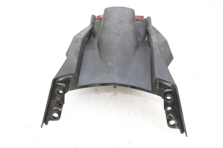 photo de ALETA TRASERA PEUGEOT SPEEDFIGHT 4 4T EFI 50 (2021 - 2025) - Primer plano técnico