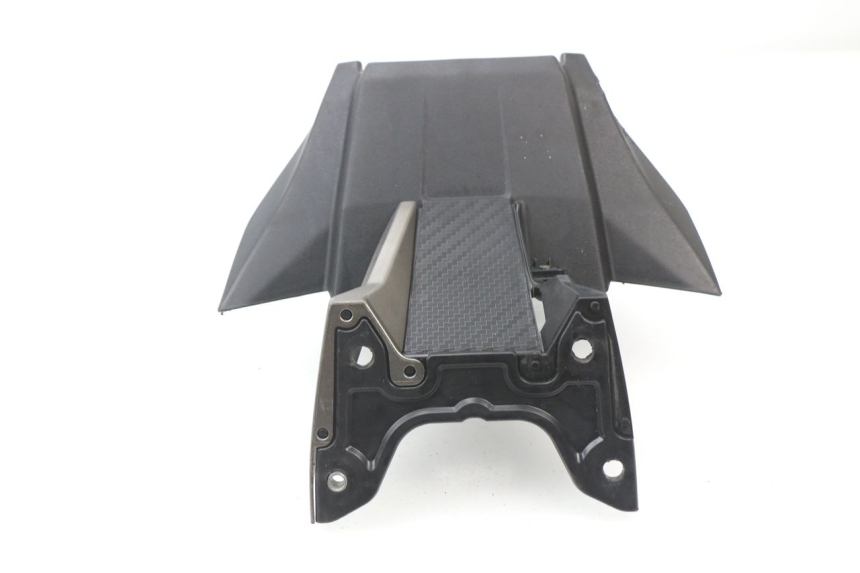 photo de ALETA TRASERA SUZUKI GSX-R GSXR 600 (2008 - 2010)