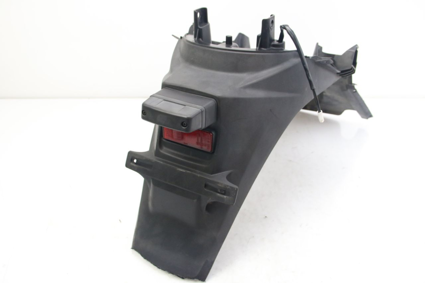 photo de GUARDABARROS TRASERO SUZUKI SIXTEEN 125 (2008 - 2010)