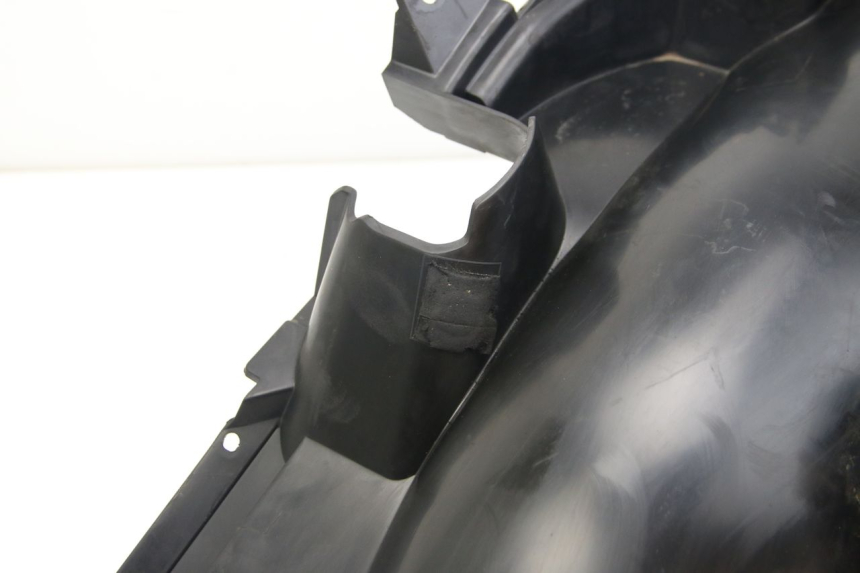 photo de GUARDABARROS TRASERO SUZUKI SIXTEEN 125 (2008 - 2010)