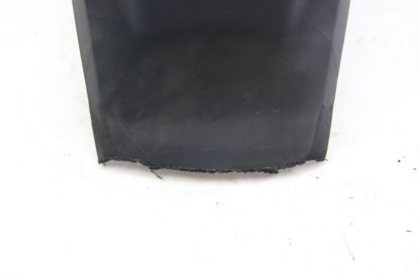 photo de GUARDABARROS TRASERO SUZUKI SIXTEEN 125 (2008 - 2010)