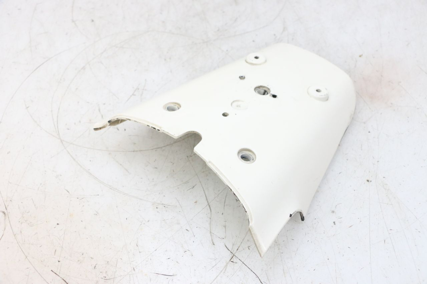 photo de ALETA TRASERA PIAGGIO VESPA GTS SUPER IE 125 (2009 - 2016) - Primer plano técnico