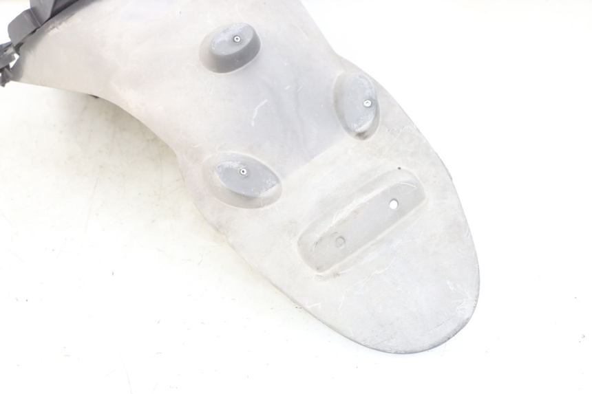 photo de ALETA TRASERA PEUGEOT VIVACITY 100 (1999 - 2008) - Zoom estado de uso