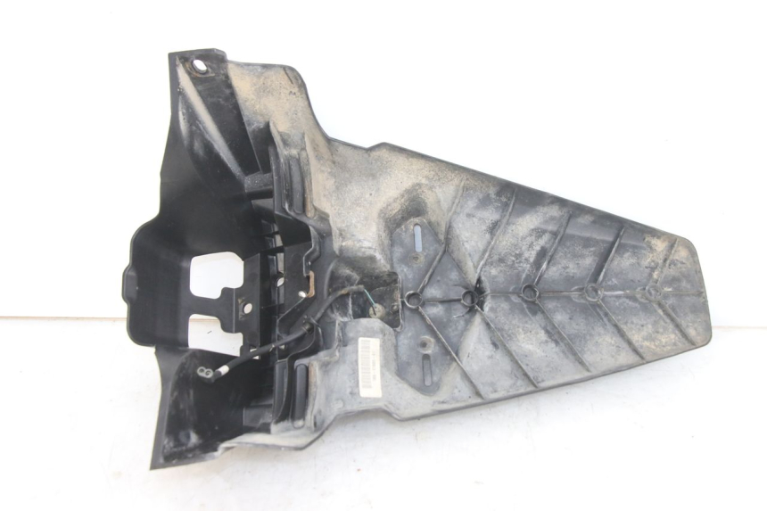 photo de GUARDABARROS TRASERO YAMAHA X-MAX XMAX 250 (2006 - 2009) - Detalle de la pieza