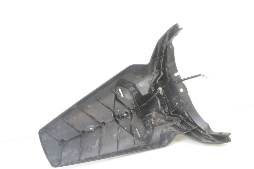 photo de GUARDABARROS TRASERO YAMAHA X-MAX XMAX 125 (2010 - 2014)