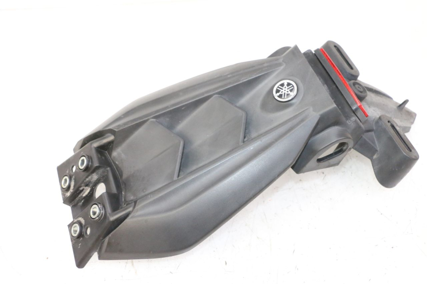 photo de ALETA TRASERA YAMAHA XJ6 ABS 600 (2008 - 2016)