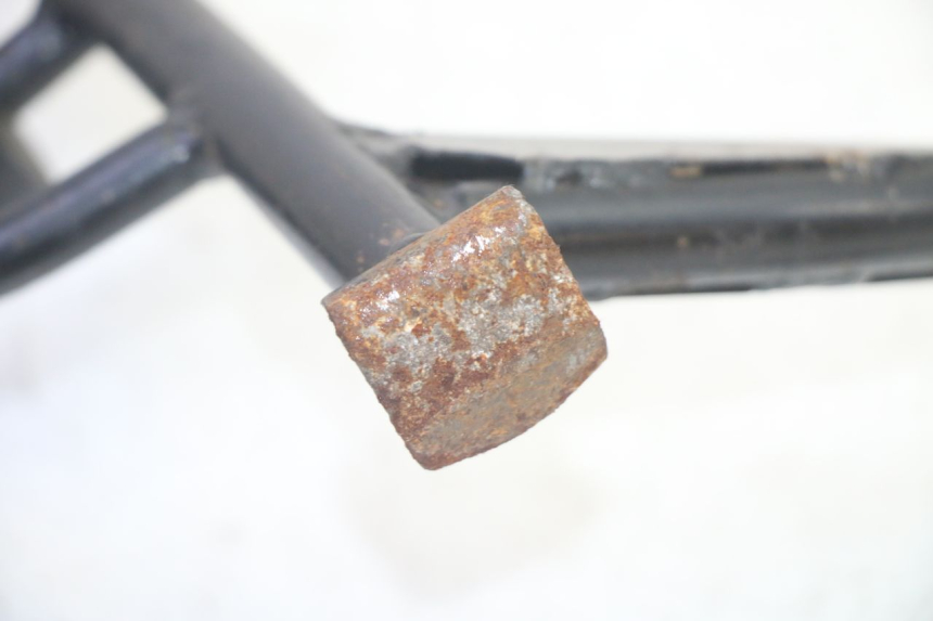 photo de PATA CENTRAL. KYMCO AGILITY 4T 50 (2018 - 2022) - Otra perspectiva